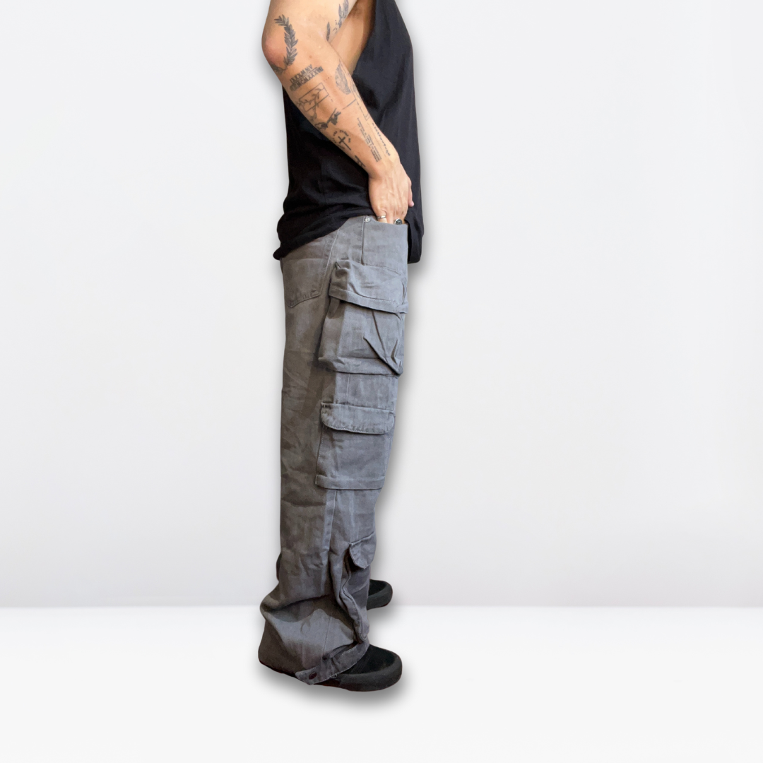 Pantalón Cargo Cool Grey