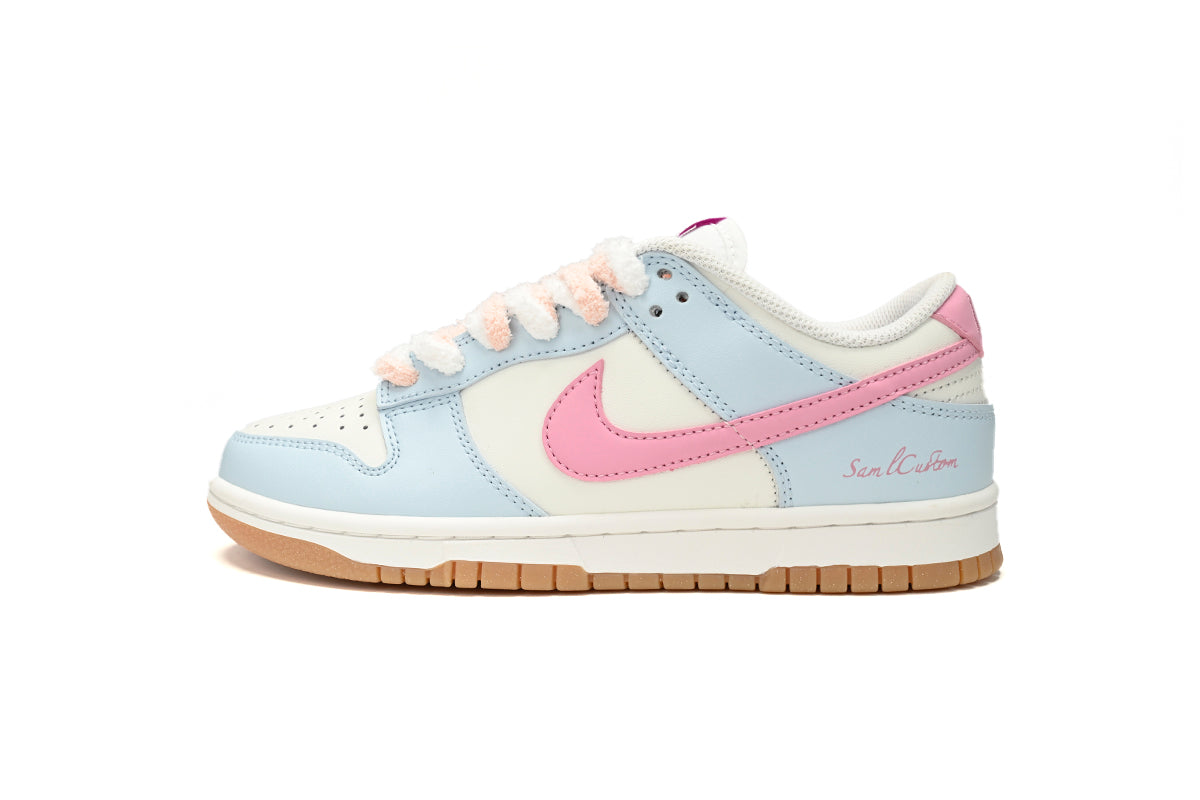 Nike Dunk Low "Sakura Campus"