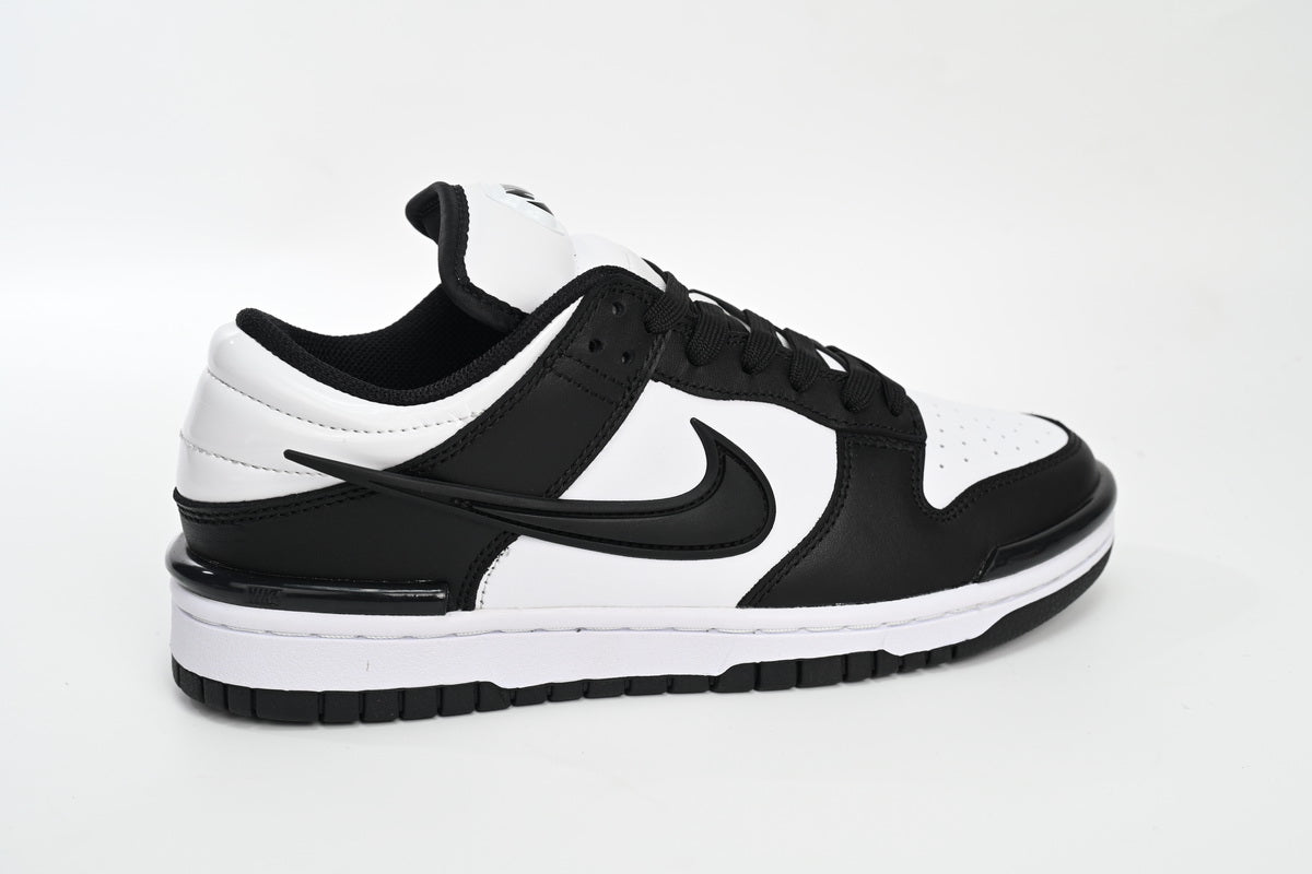 Nike Dunk Low Twist “Panda”