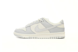 Nike Dunk Low Relief